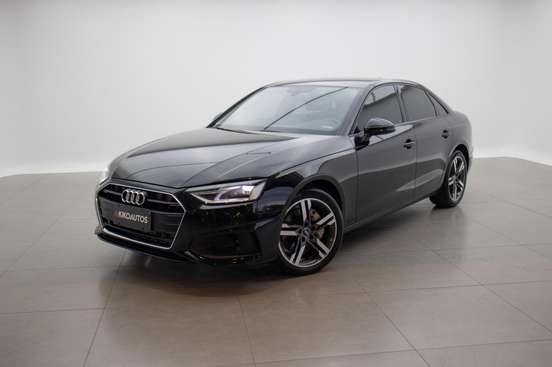 AUDI-A4-2022