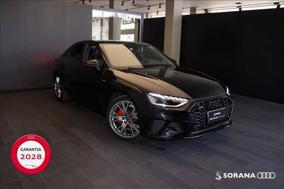 AUDI A4 2.0 TFSI MHEV S LINE QUATTRO S TRONIC