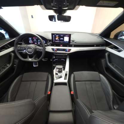 AUDI-A4-2024