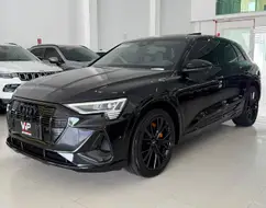 AUDI E-TRON ELÉTRICO SPORTBACK PERFORMANCE BLACK QUATTRO AUDI E-TRON ELÉTRICO SPORTBACK PERFORMANCE BLACK QUATTRO