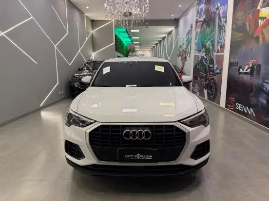AUDI-Q3-2020