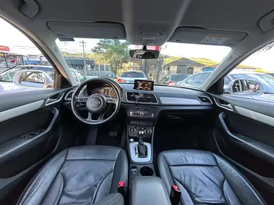 AUDI-Q3-1.4 TFSI AMBIENTE PLUS FLEX 4P S TRONIC AUDI-Q3-2017