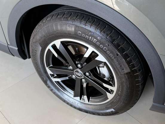 AUDI-Q3-1.4 35 TFSI GASOLINA PRESTIGE S TRONIC AUDI-Q3-2021
