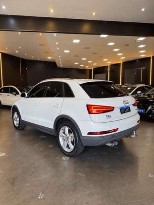 AUDI-Q3-2018