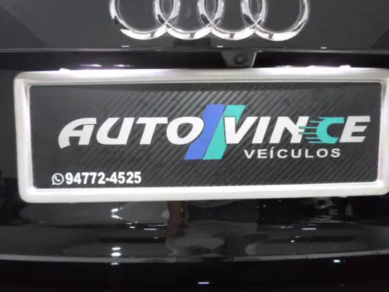 AUDI-Q3-2024