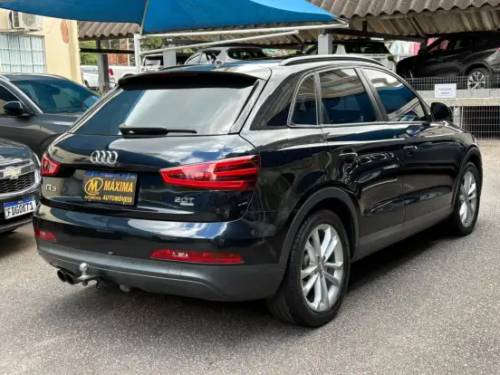 AUDI-Q3-2013
