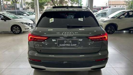 AUDI-Q3-2024