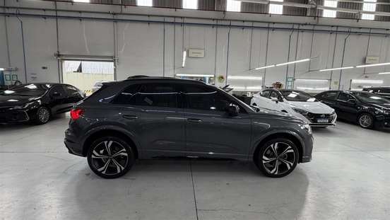AUDI-Q3-2025