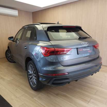AUDI-Q3-2023