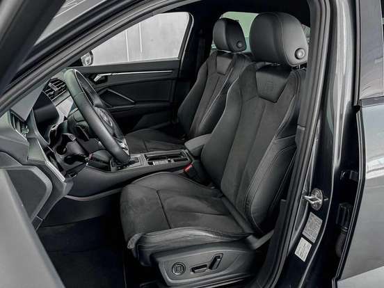 AUDI-Q3-2.0 40 TFSI GASOLINA PERFORMANCE BLACK QUATTRO TIPTRONIC AUDI-Q3-2022