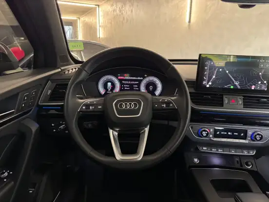 AUDI-Q5-2024