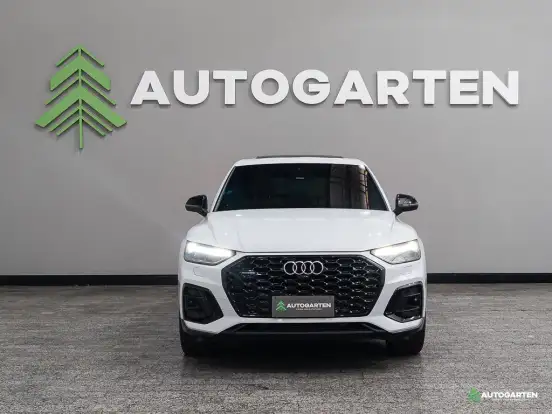 AUDI-Q5-2021