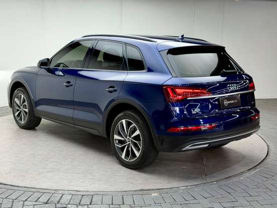 AUDI-Q5-2023