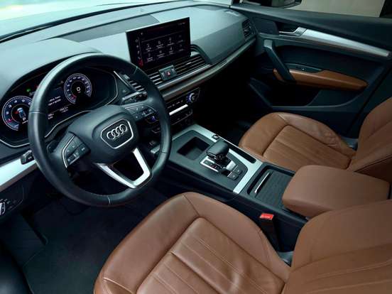 AUDI-Q5-2023