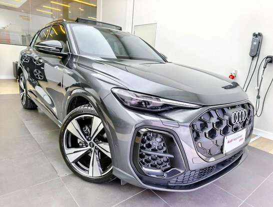 AUDI-Q5-2025