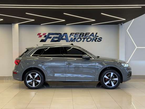 AUDI-Q5-2.0 TFSI GASOLINA S-LINE S TRONIC AUDI-Q5-2019