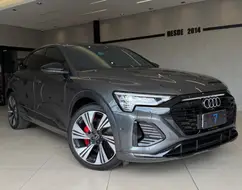 AUDI Q8 E-TRON 55 ELÉTRICO SPORTBACK PERFORMANCE BLACK QUATTRO AUDI Q8 E-TRON 55 ELÉTRICO SPORTBACK PERFORMANCE BLACK QUATTRO