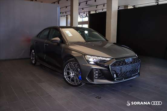 AUDI-RS3-2025