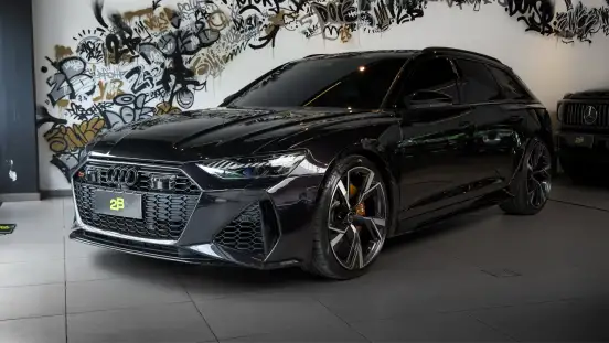AUDI-RS6-2023