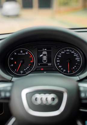 AUDI-A3-2015