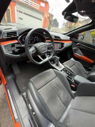 AUDI-Q3-2020
