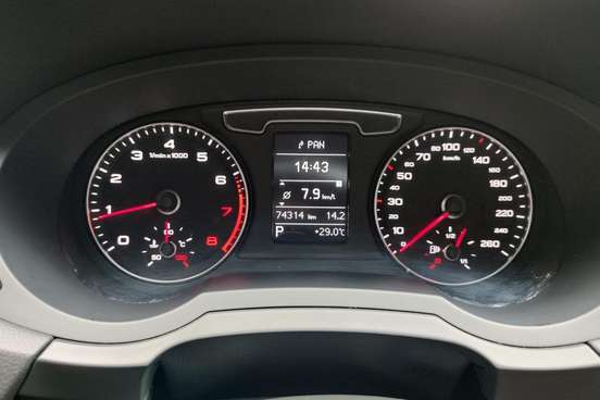 AUDI-Q3-2016