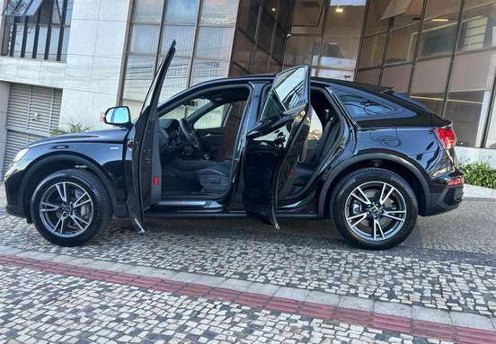 AUDI-Q5-2023
