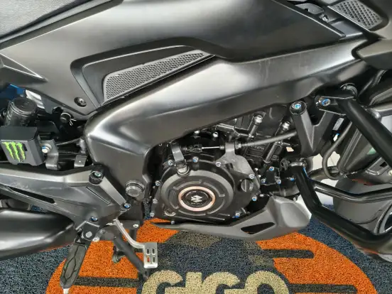 BAJAJ-DOMINAR 400-2024