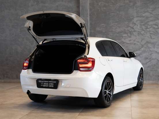 BMW-116i-1.6 16V TURBO GASOLINA 4P AUTOMÁTICO BMW-116i-2013