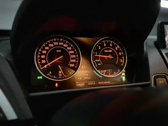 BMW-118i-2014