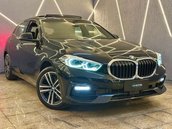BMW-118i-2022