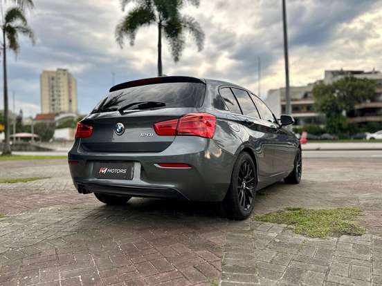 BMW-120i-2.0 16V SPORT ACTIVEFLEX 4P AUTOMÁTICO BMW-120i-2016