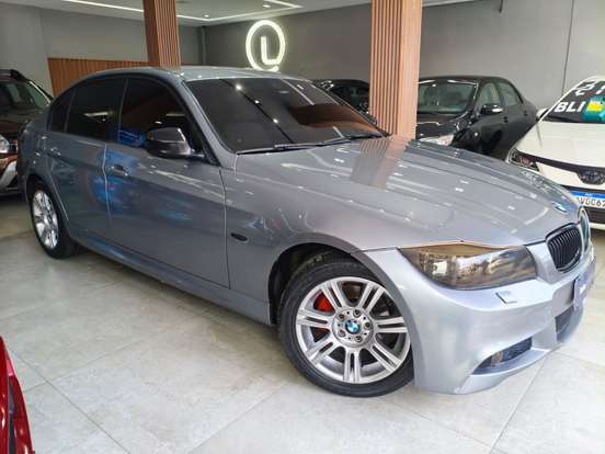 BMW-318i-2.0 SEDAN 16V GASOLINA 4P AUTOMÁTICO BMW-318i-2011