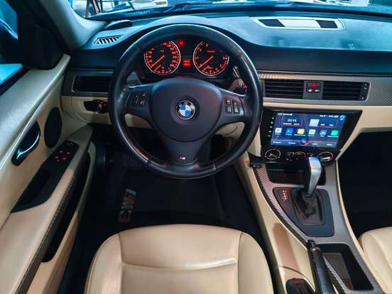 BMW-318i-2.0 SEDAN 16V GASOLINA 4P AUTOMÁTICO BMW-318i-2011