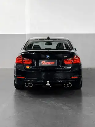 BMW-320i-2015