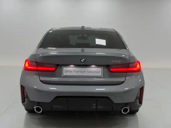 BMW-320i-2026