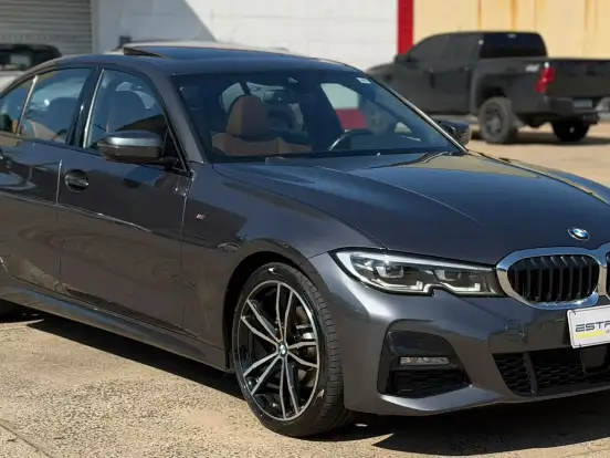 BMW-320i-2.0 16V TURBO GASOLINA M SPORT AUTOMÁTICO BMW-320i-2020