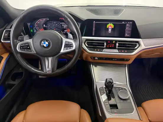 BMW-320i-2.0 16V TURBO GASOLINA M SPORT AUTOMÁTICO BMW-320i-2019