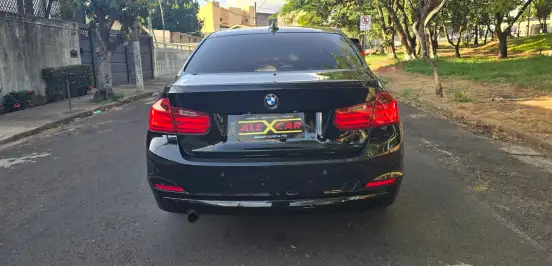 BMW-320i-2013