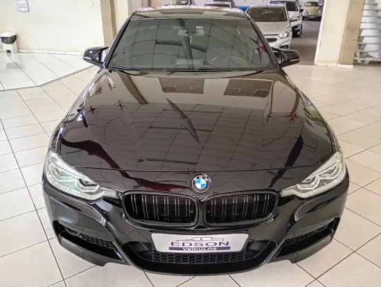 BMW-320i-2017
