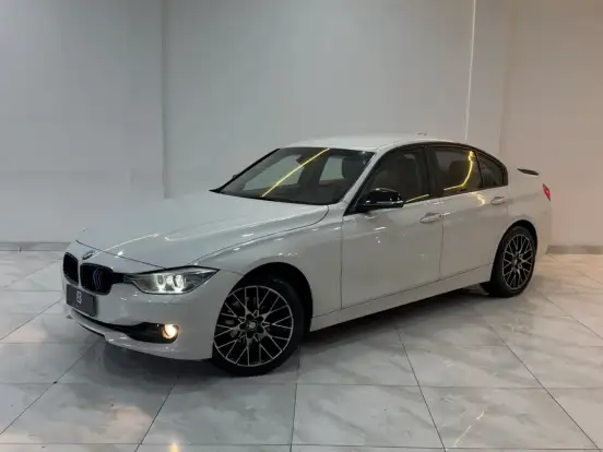 BMW-320i-2.0 SPORT 16V TURBO GASOLINA 4P AUTOMÁTICO BMW-320i-2013
