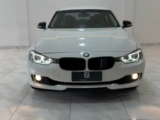 BMW-320i-2.0 SPORT 16V TURBO GASOLINA 4P AUTOMÁTICO BMW-320i-2013
