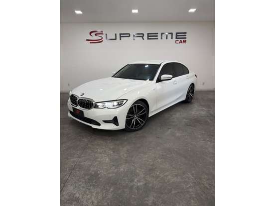 BMW-320i-2021