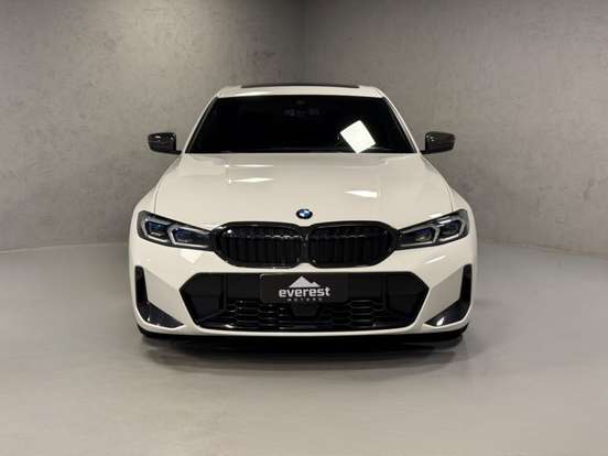 BMW-320i-2024