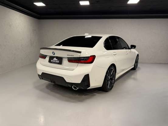 BMW-320i-2.0 16V TURBO FLEX M SPORT 10th ANNIVERSARY EDITION AUTOMÁTICO BMW-320i-2024