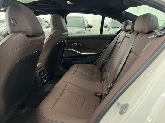 BMW-320i-2.0 16V TURBO FLEX M SPORT AUTOMÁTICO BMW-320i-2025