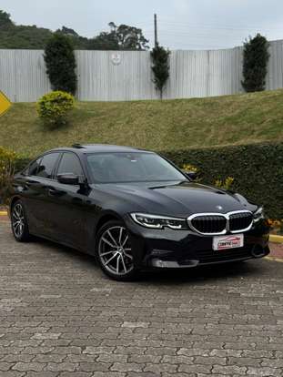 BMW-320i-2021