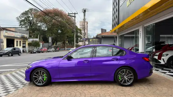 BMW-330i-2020