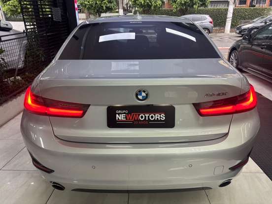 BMW-330i-2.0 16V TURBO GASOLINA SPORT AUTOMÁTICO BMW-330i-2019