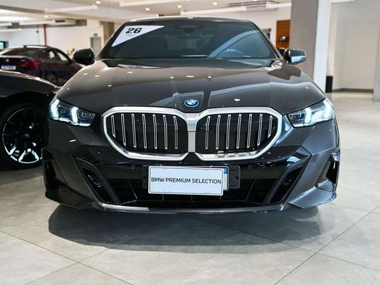 BMW-530e-2.0 TWINPOWER PHEV M SPORT AUTOMÁTICO BMW-530e-2025